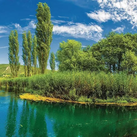 Lovely In With Wifi Daire Duboka